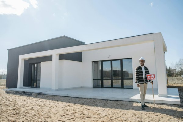 Transformez votre terrasse de piscine : sélectionnez les matériaux idéaux pour un espace éblouissant !